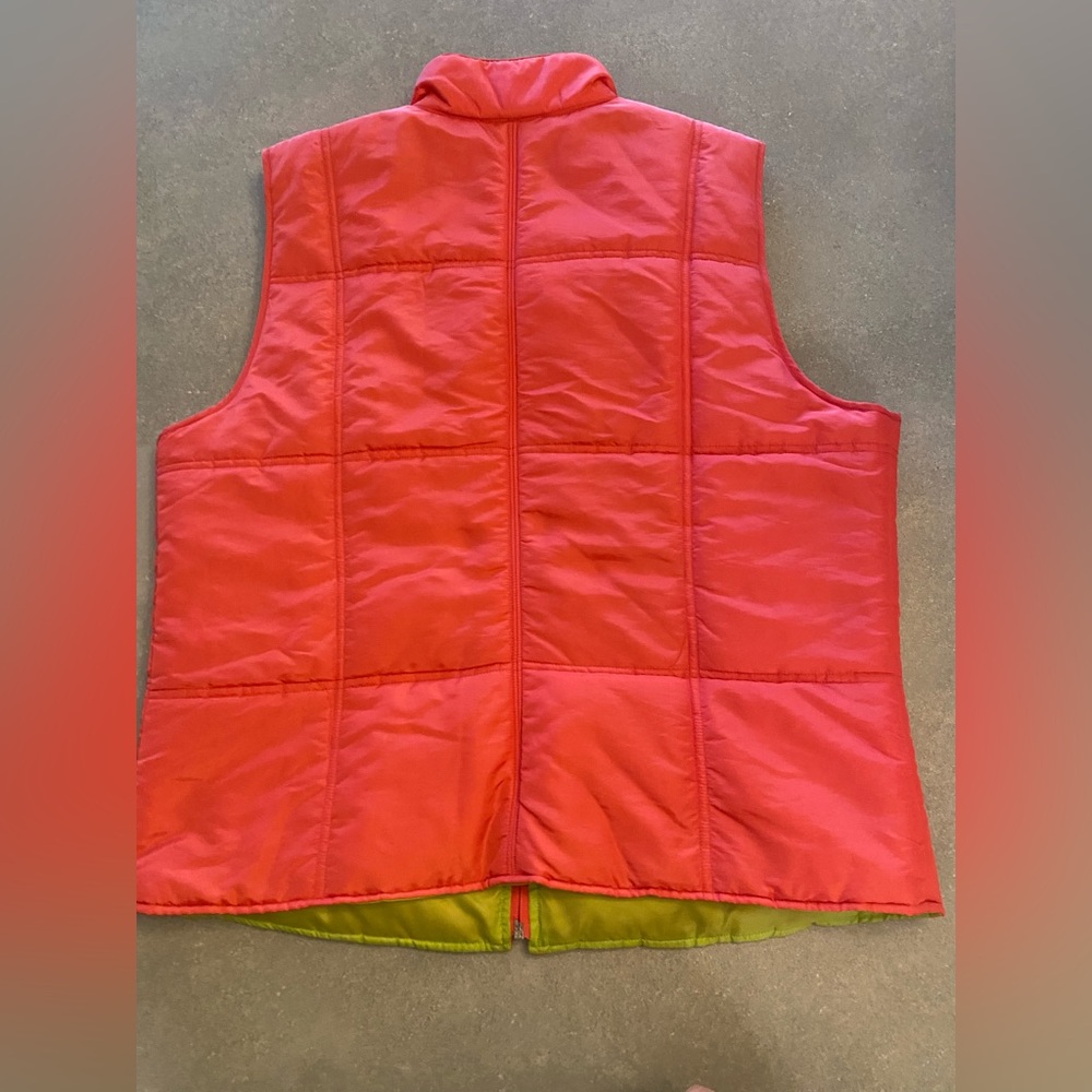 Liz Claiborne Redish and Lime Quilted Vest - Picture 2 of 7